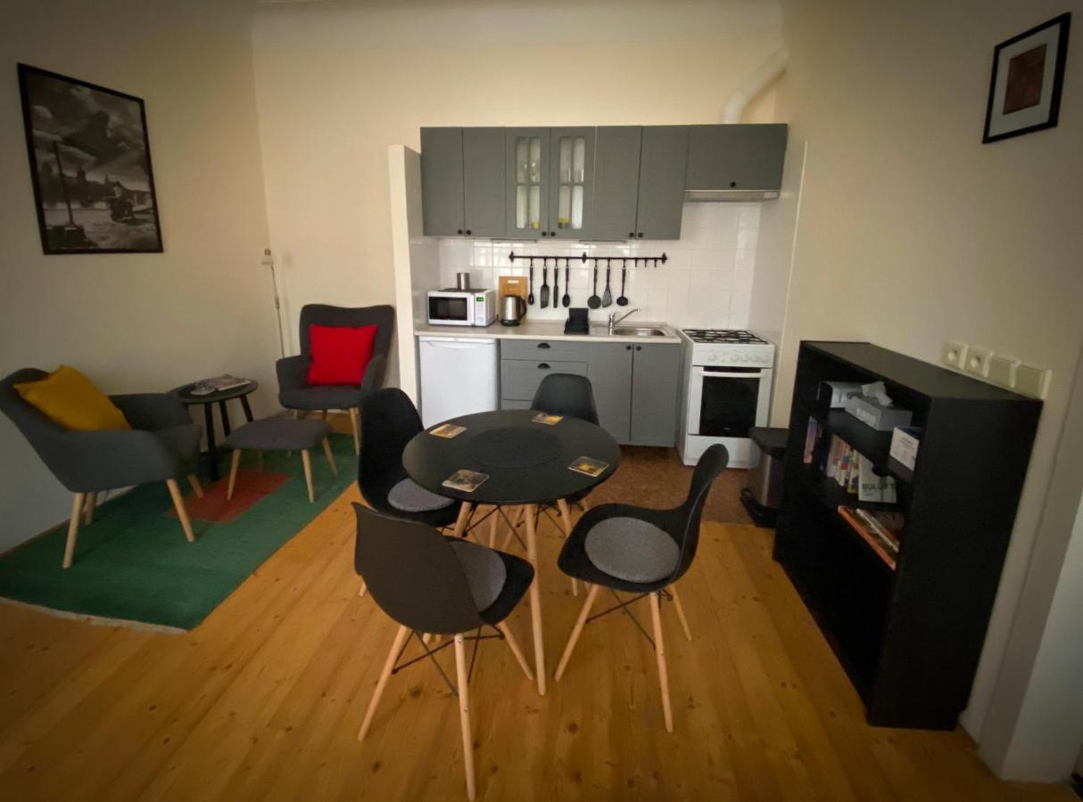 Utulny Byt Pod Prazskym Hradem Daire Prag Dış mekan fotoğraf
